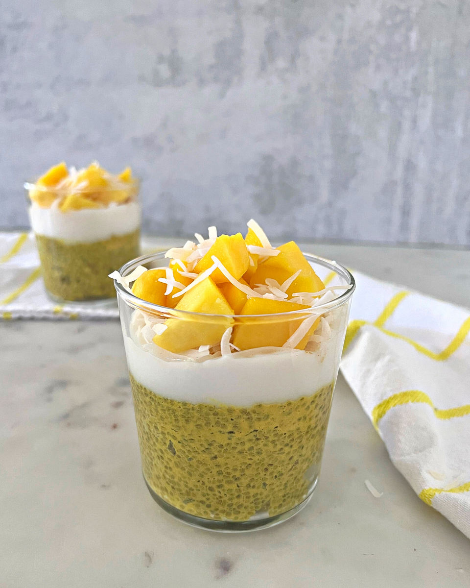 Golden_Mango_Chia_Pudding_Reci