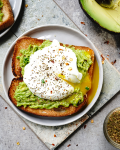 AVO-TOAST WITH ZAATAR, POACHED EGGS & SPINACH