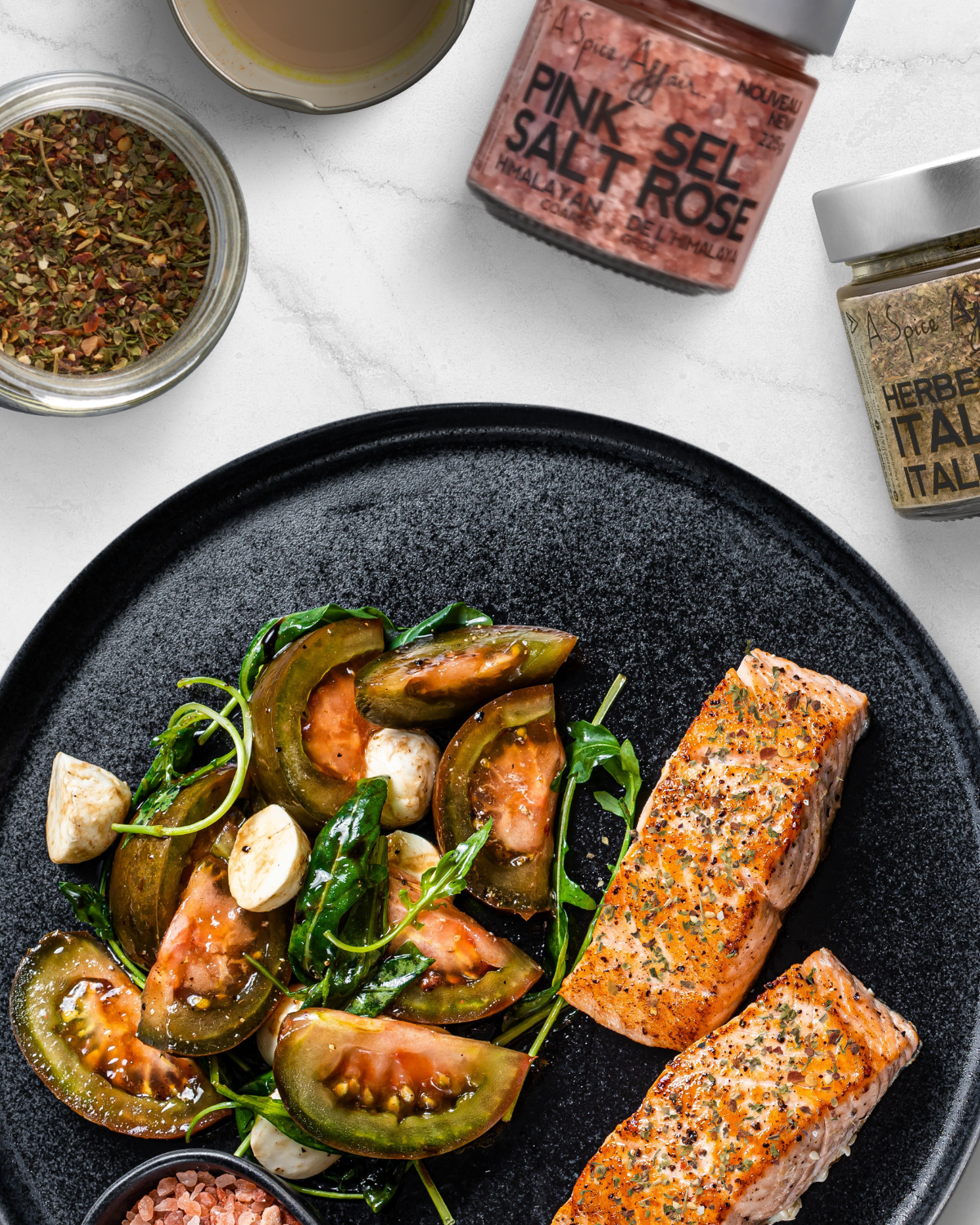 CAPRESE SALMON WITH ITALIAN HERBS