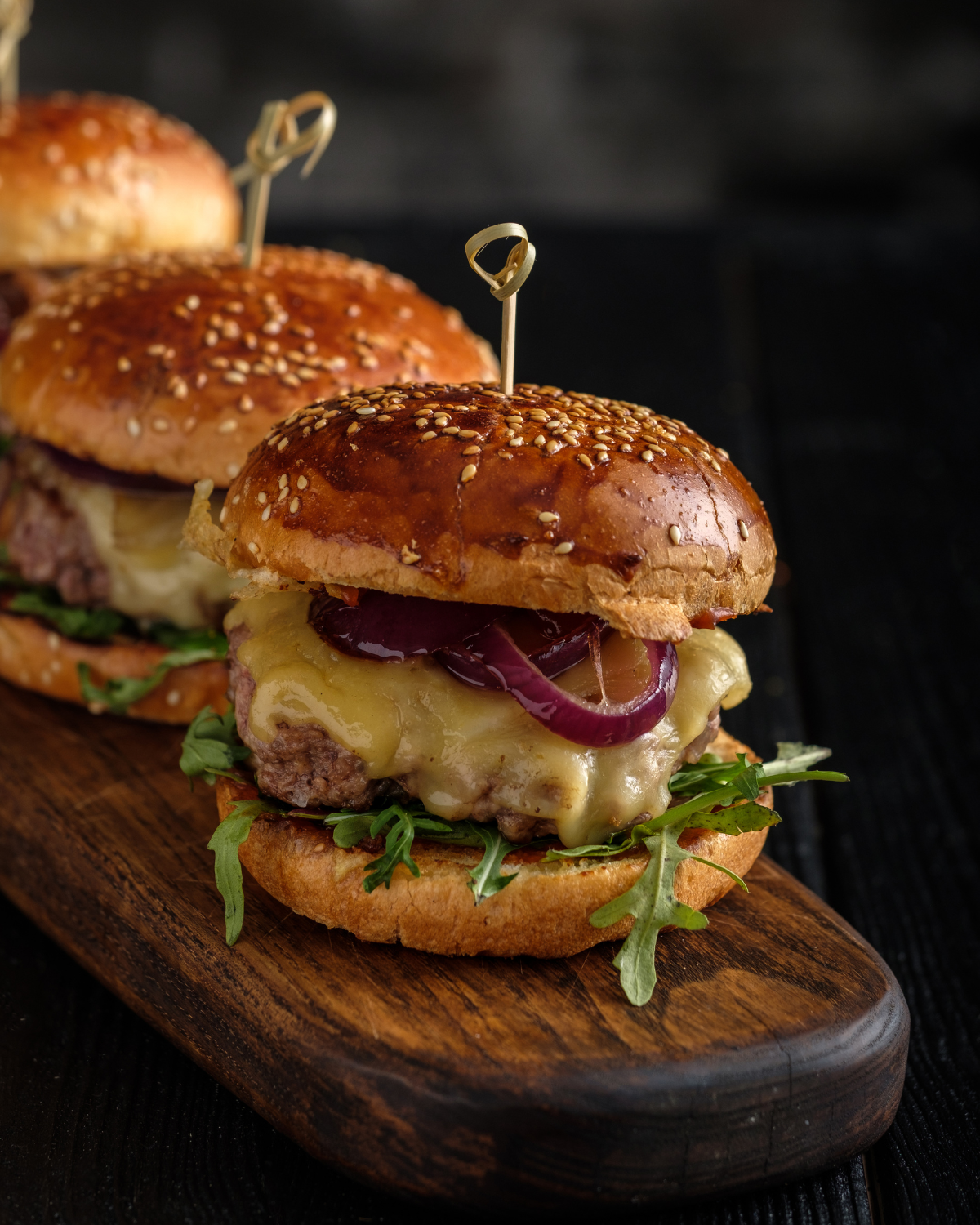 MOROCCAN KEFTA BURGER WITH HARISSA MAYO