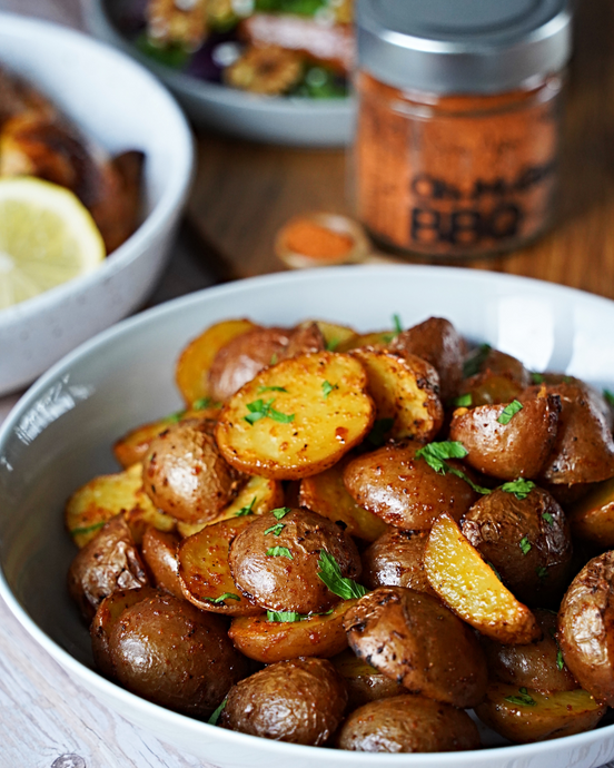 OH-M-GEE BBQ SEASONED POTATOES (OVEN ROASTED)