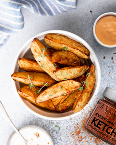 OH-M-GEE POTATO WEDGES WITH EVERYTHING KETCHUP MAYO